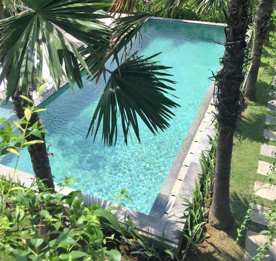 Indah Homestay Seminyak Exterior foto